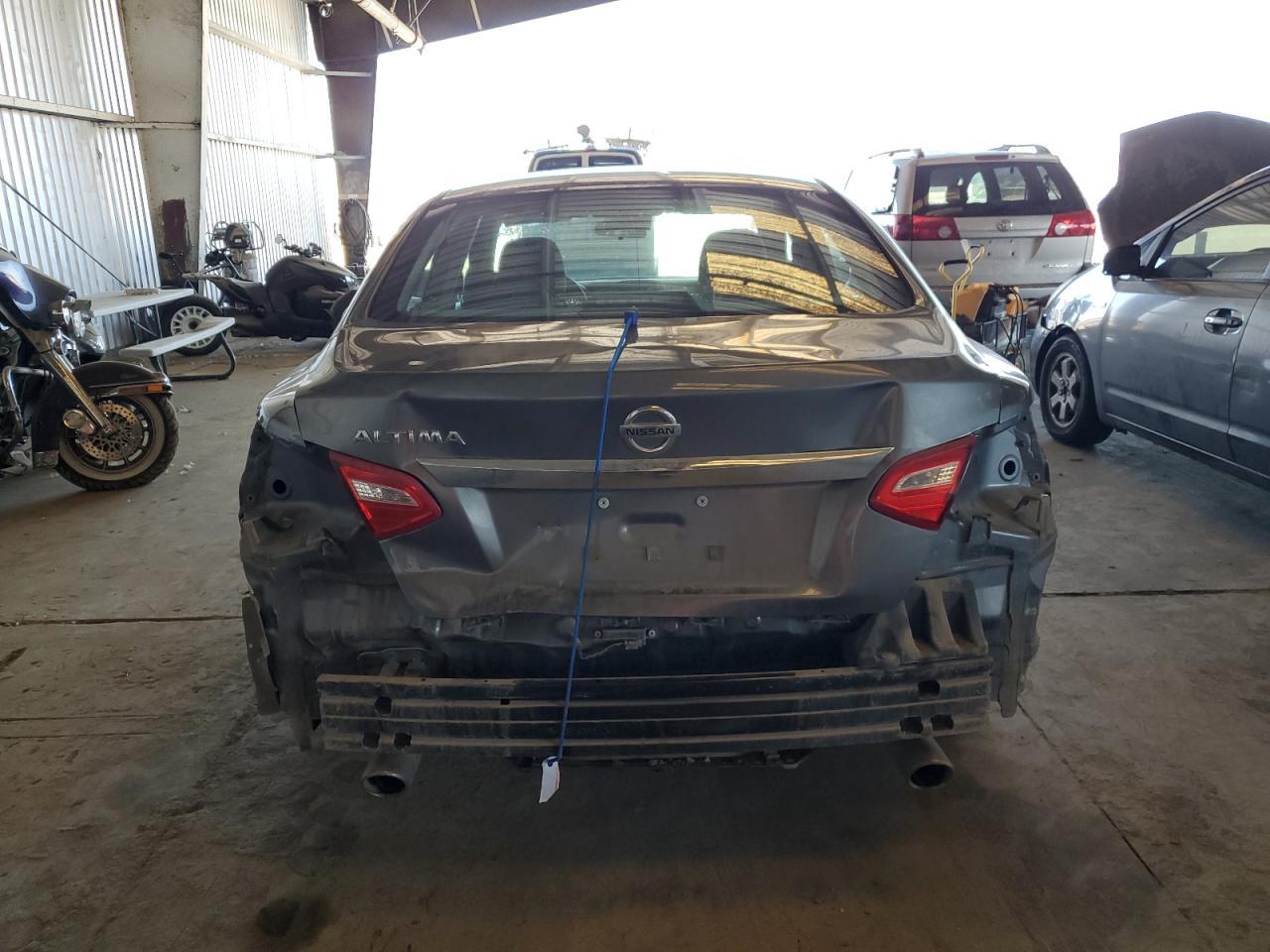 2017 NISSAN ALTIMA