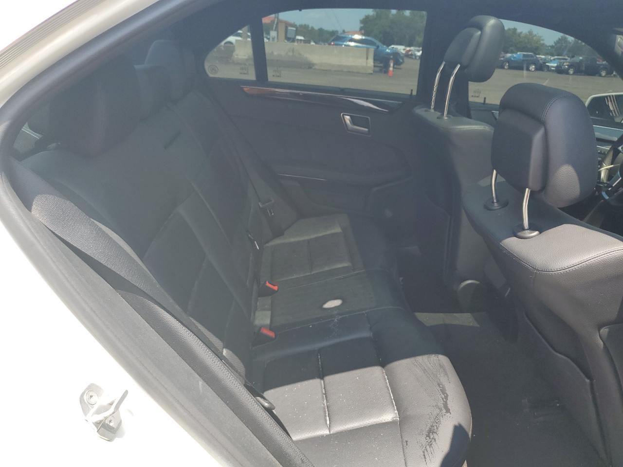 2012 MERCEDES-BENZ E-Class