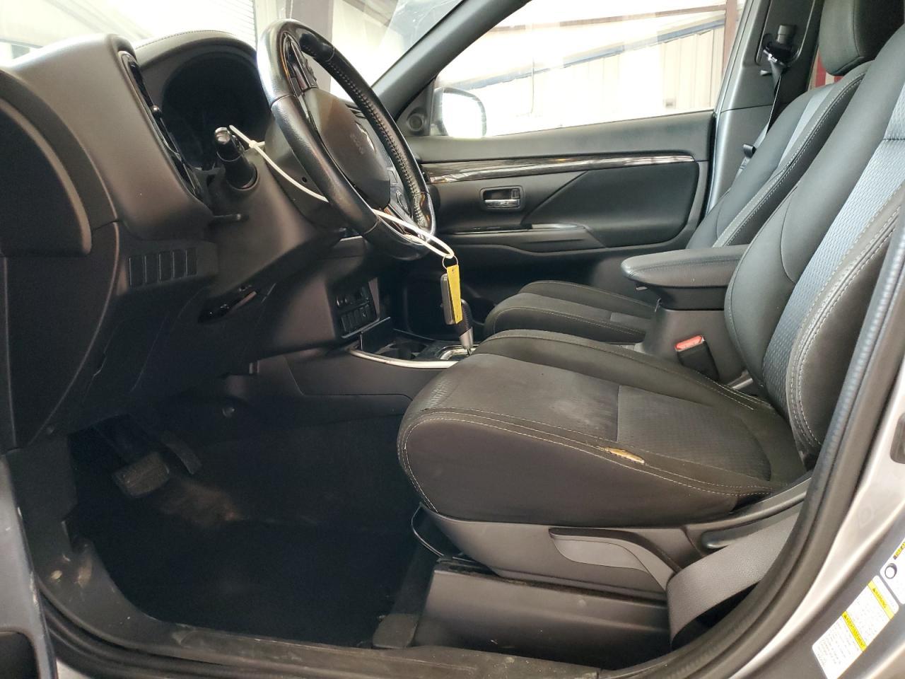 2018 MITSUBISHI outlander