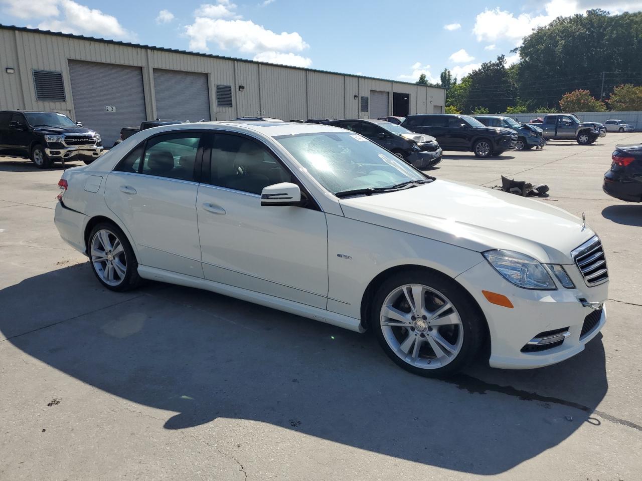 2012 MERCEDES-BENZ E-Class