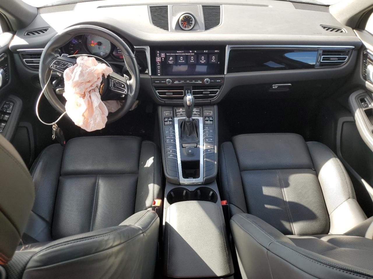 2021 PORSCHE Macan