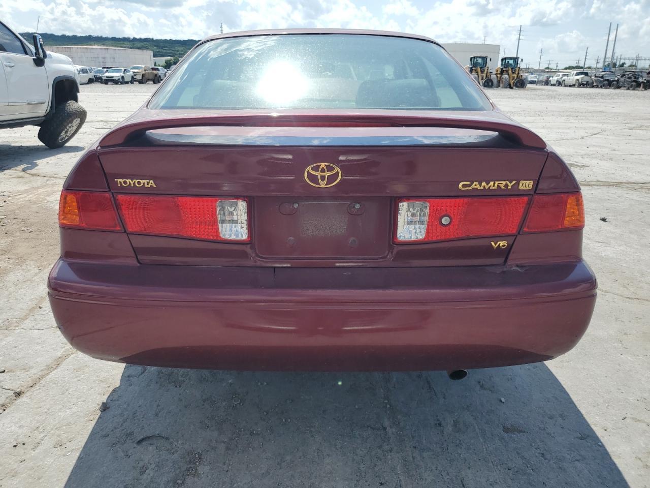 2000 TOYOTA CAMRY