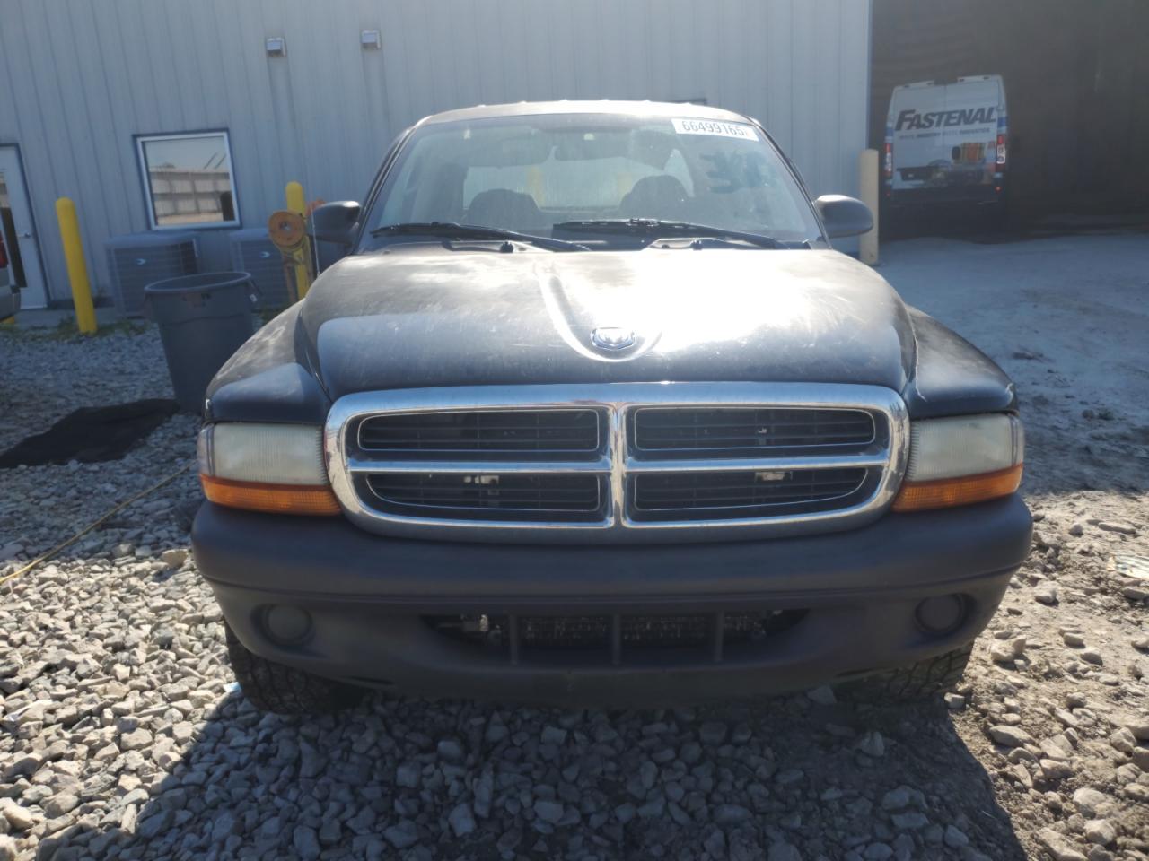 2004 DODGE Dakota