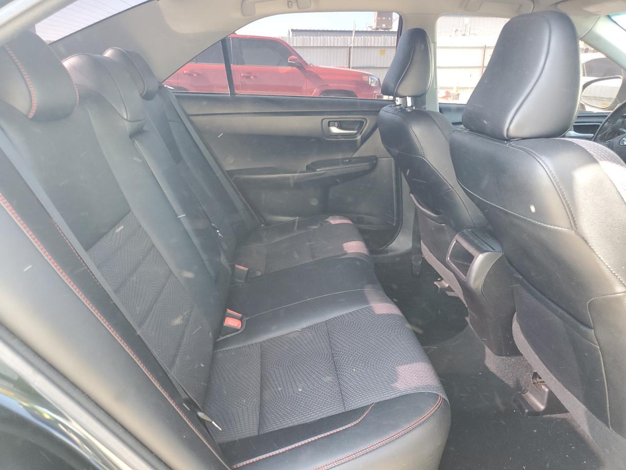 2017 TOYOTA CAMRY
