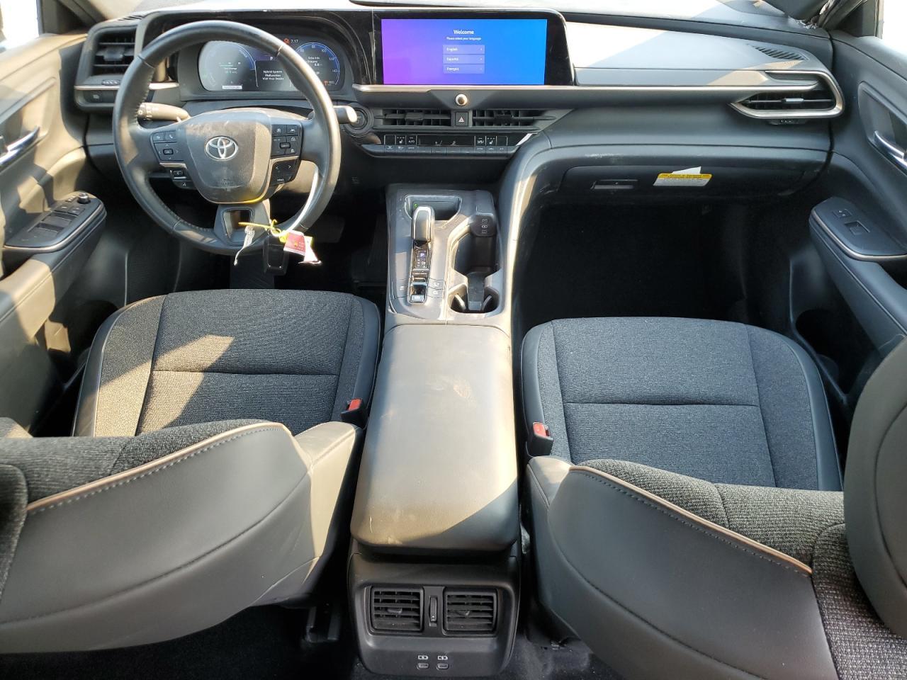 2023 TOYOTA Crown