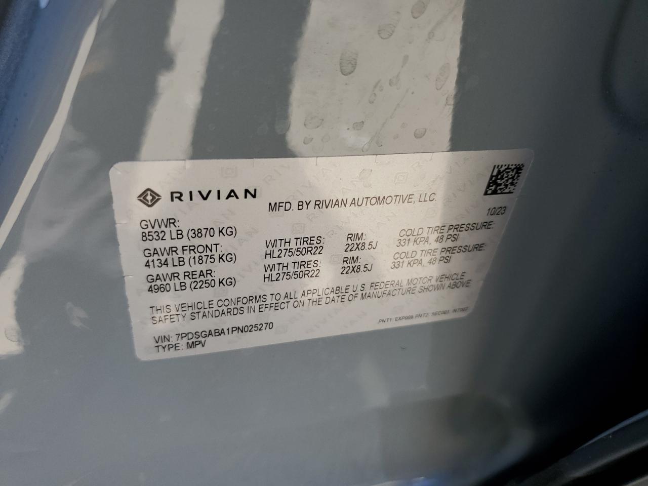 2023 RIVIAN R1s