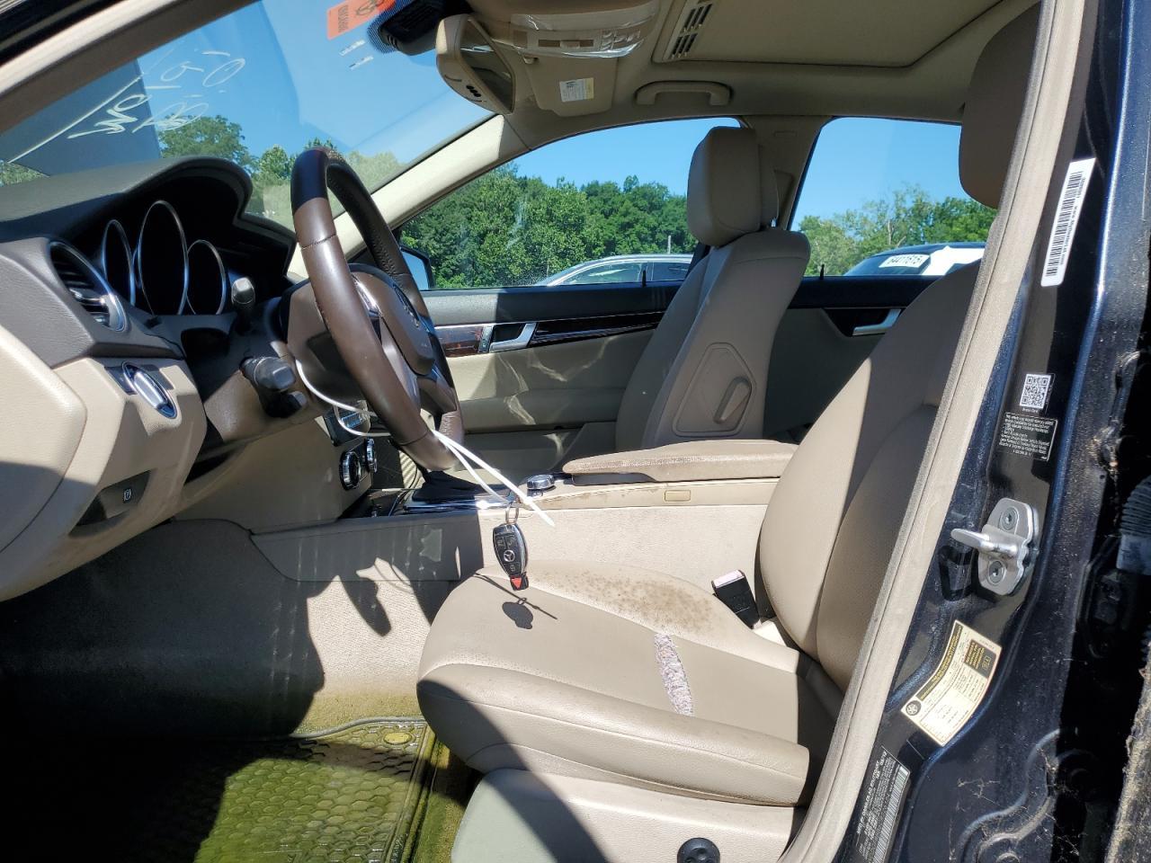 2012 MERCEDES-BENZ C-CLASS