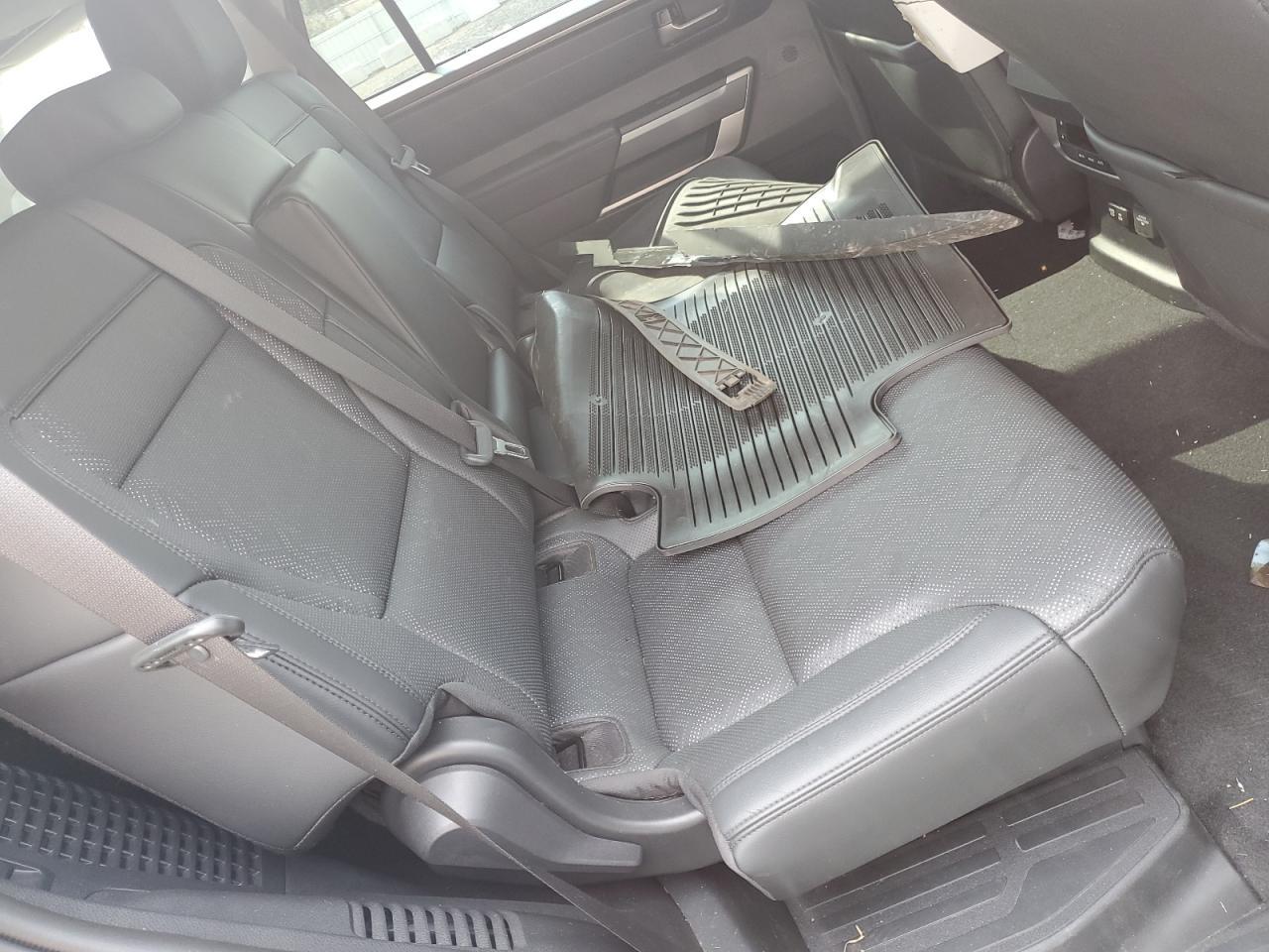 2024 TOYOTA Sequoia