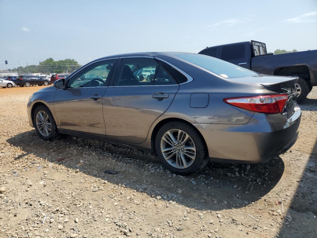 2016 TOYOTA CAMRY