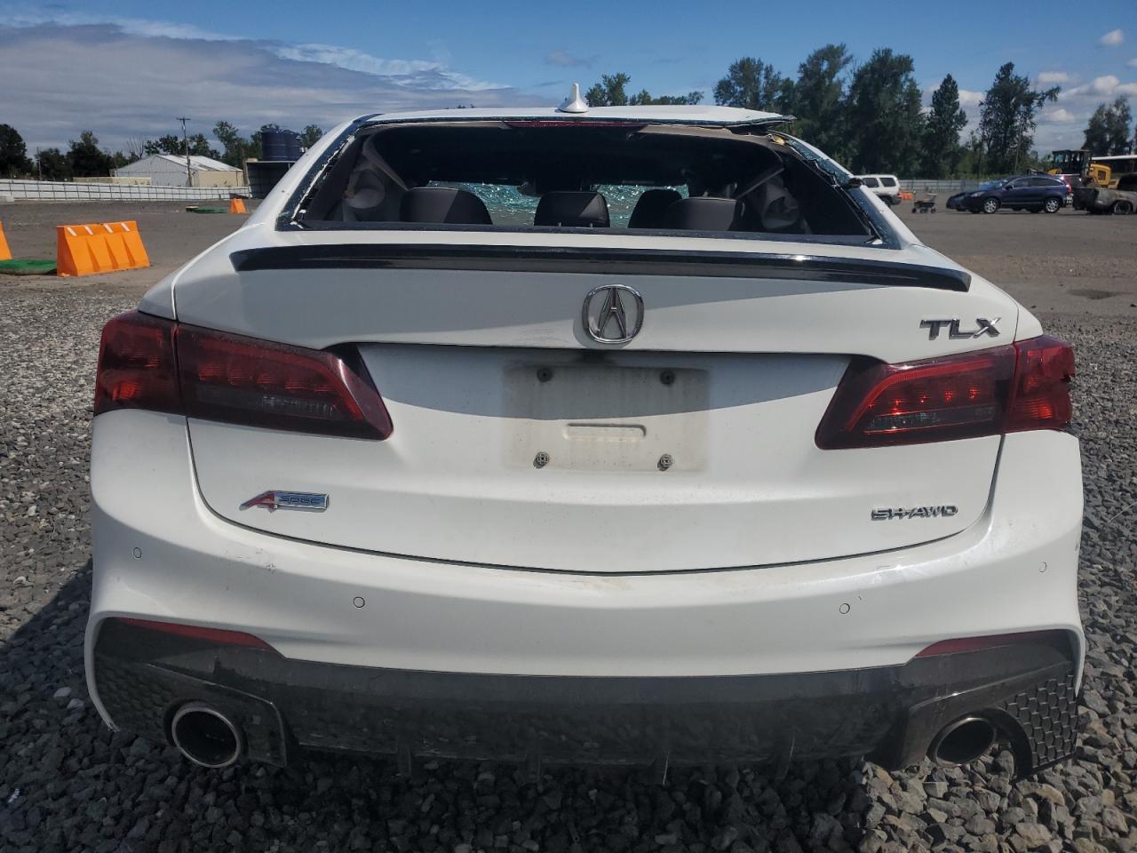 2018 ACURA TLX