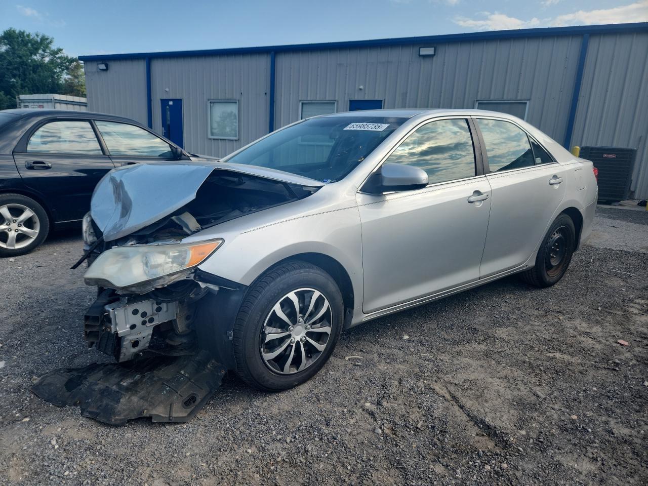 2012 TOYOTA CAMRY