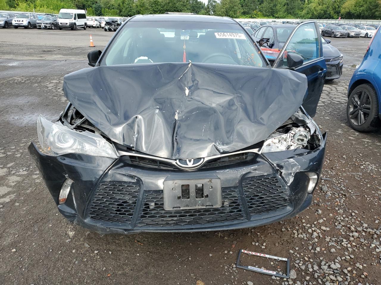 2016 TOYOTA CAMRY