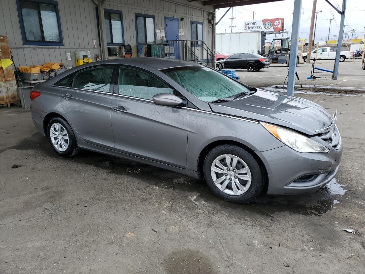 2013 HYUNDAI SONATA