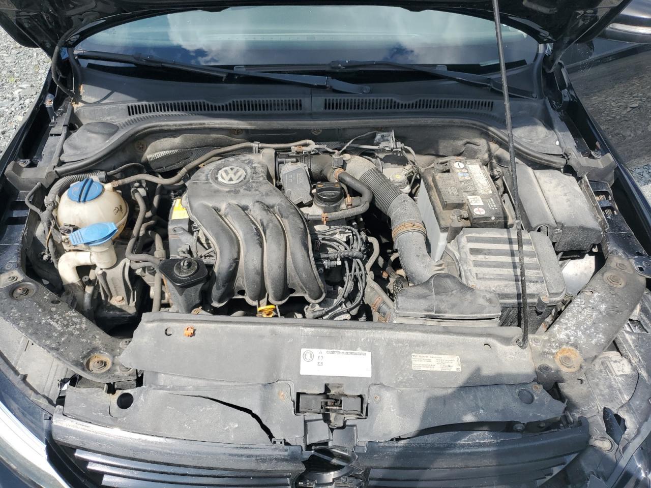 2012 VOLKSWAGEN JETTA