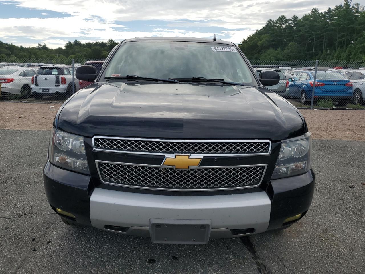 2014 CHEVROLET Suburban