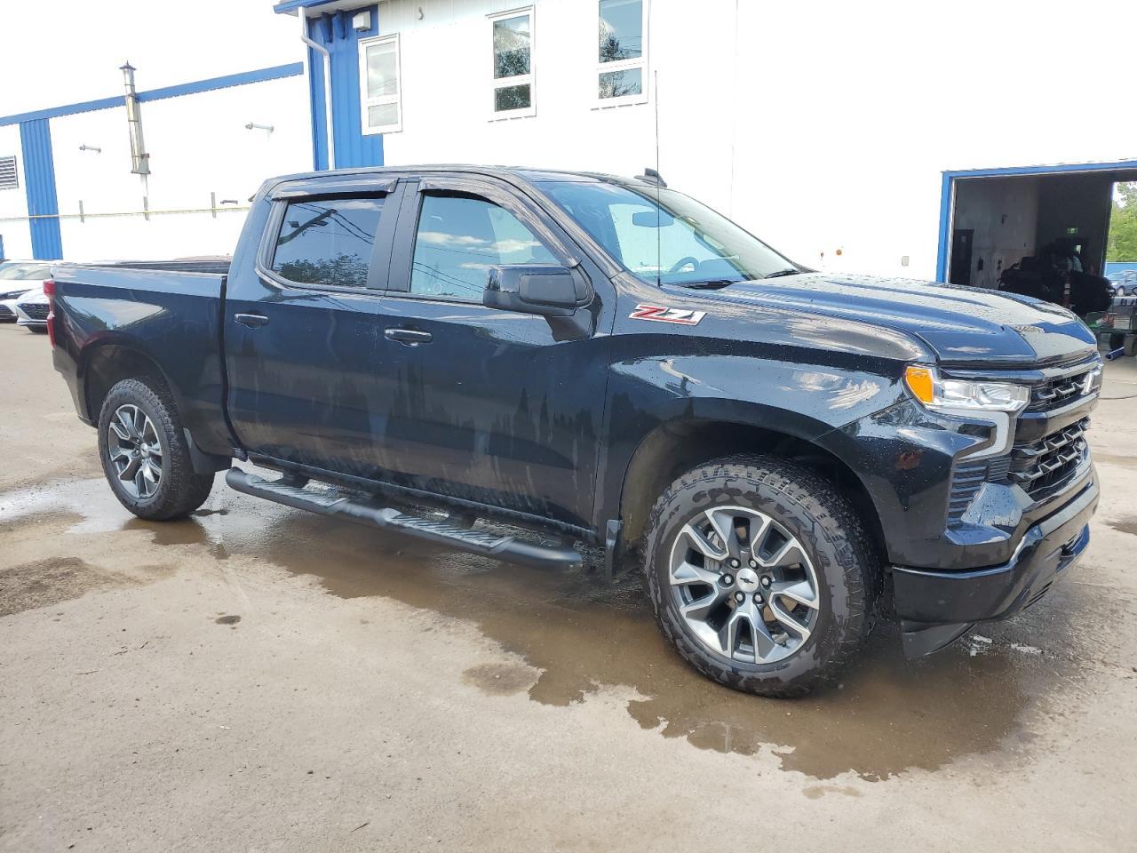 2025 CHEVROLET Silverado