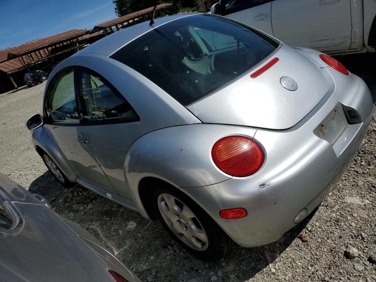 2003 VOLKSWAGEN Beetle