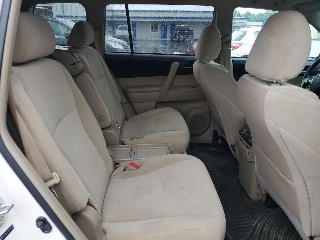 2013 TOYOTA HIGHLANDER
