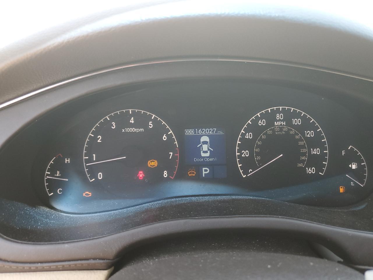 2011 HYUNDAI GENESIS