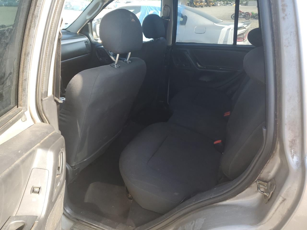 2002 JEEP Grand Cherokee