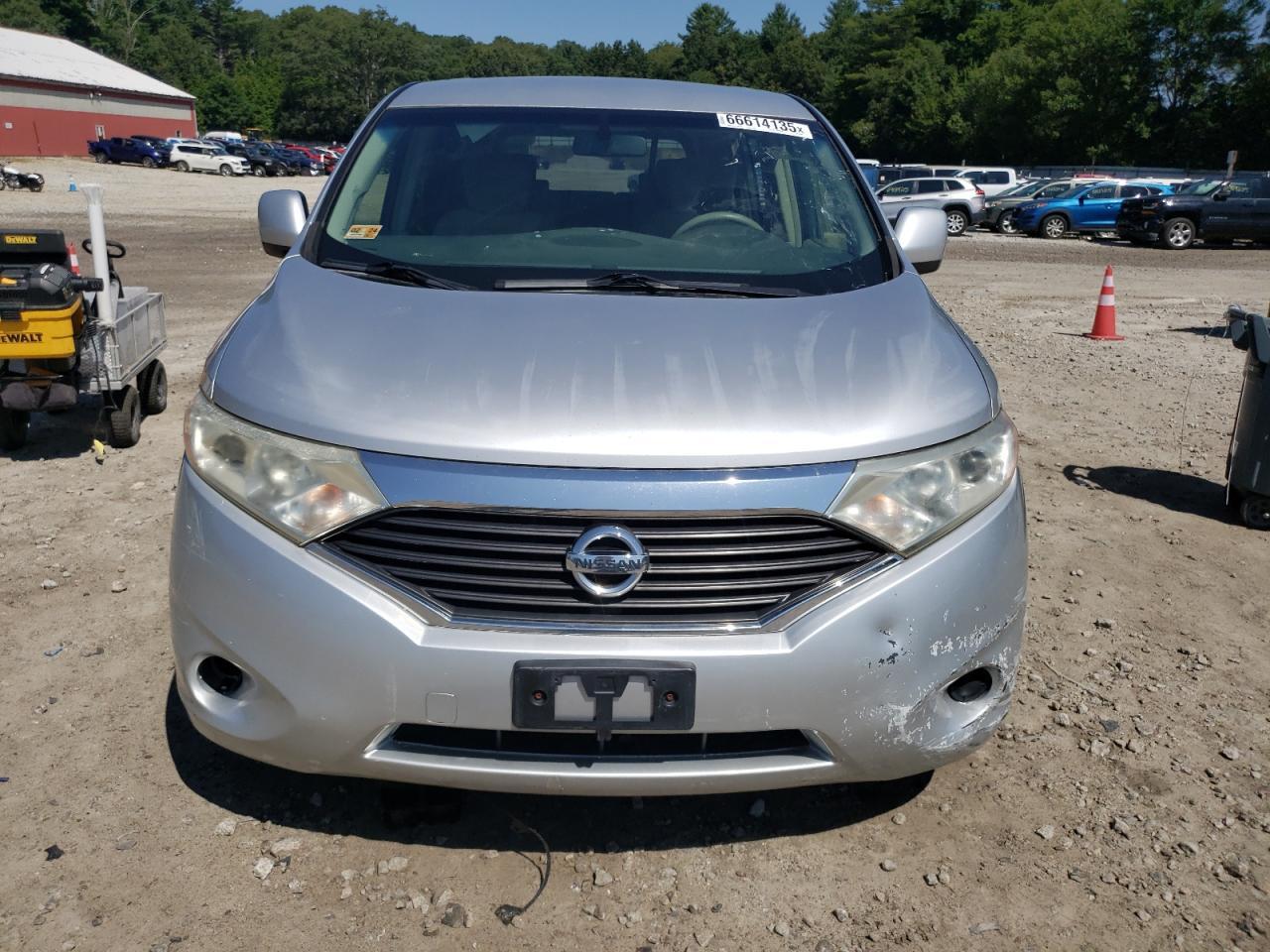 2012 NISSAN Quest