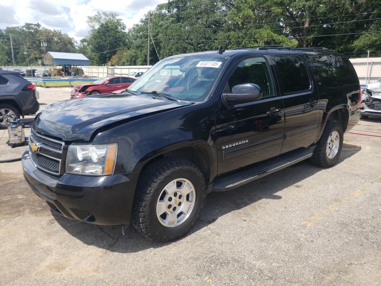 2013 CHEVROLET Suburban