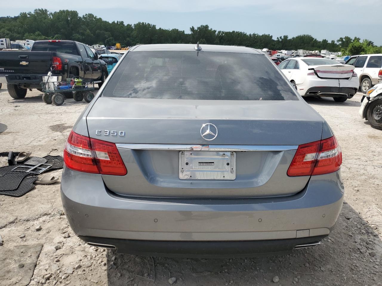 2010 MERCEDES-BENZ E-Class