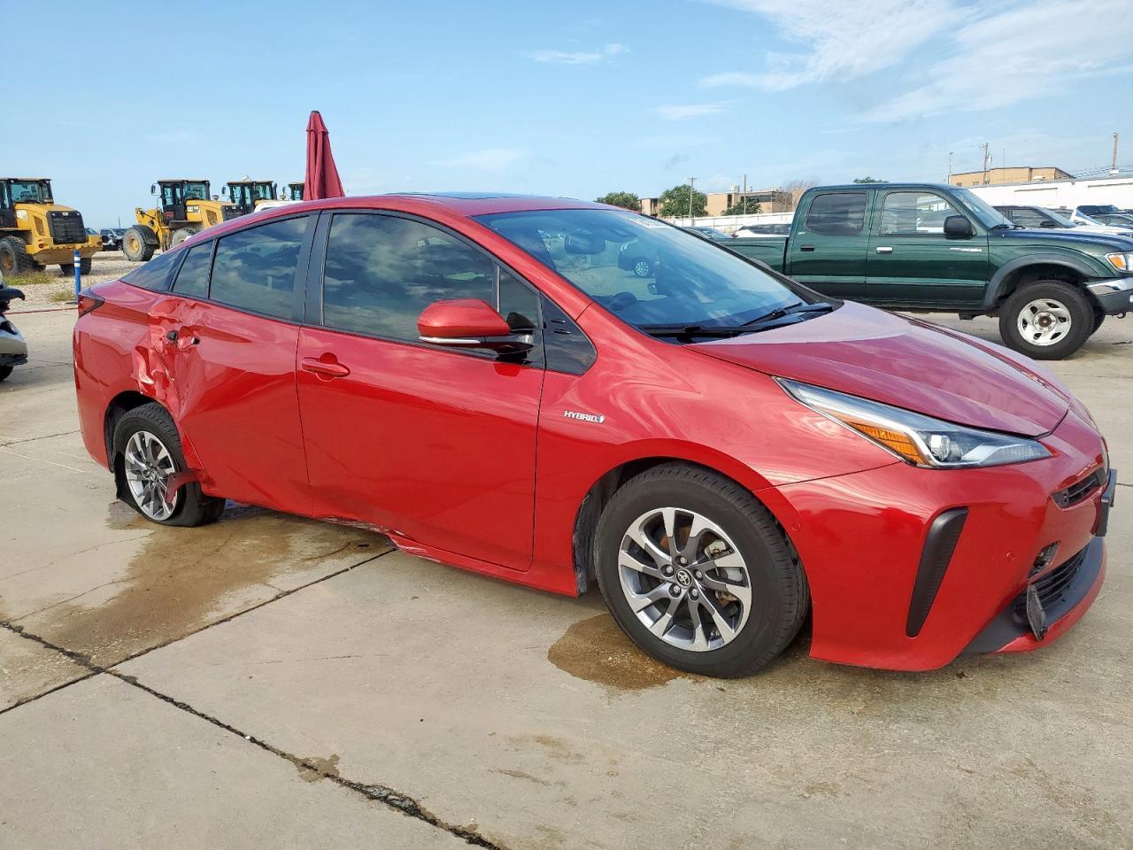 2019 TOYOTA PRIUS