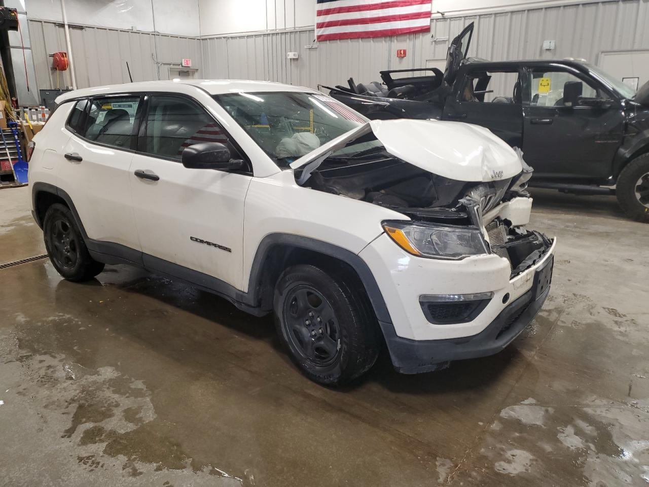 2020 JEEP Compass