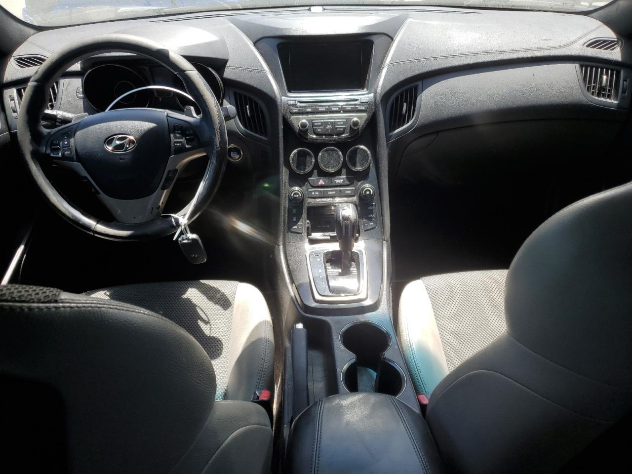2013 HYUNDAI GENESIS