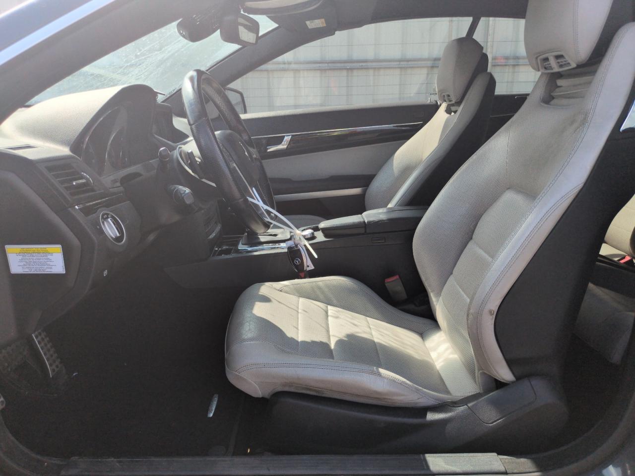 2013 MERCEDES-BENZ E-Class
