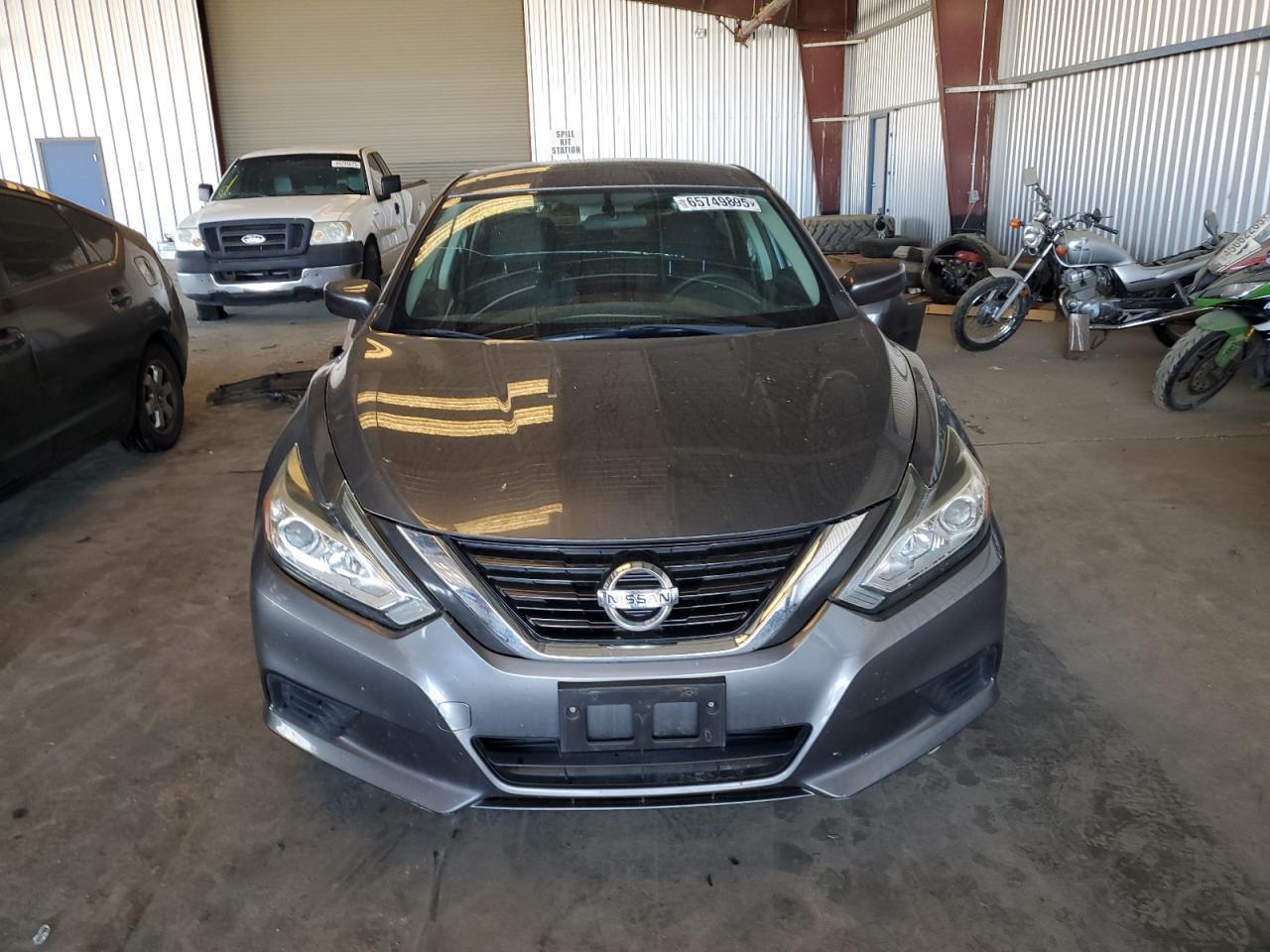 2017 NISSAN ALTIMA