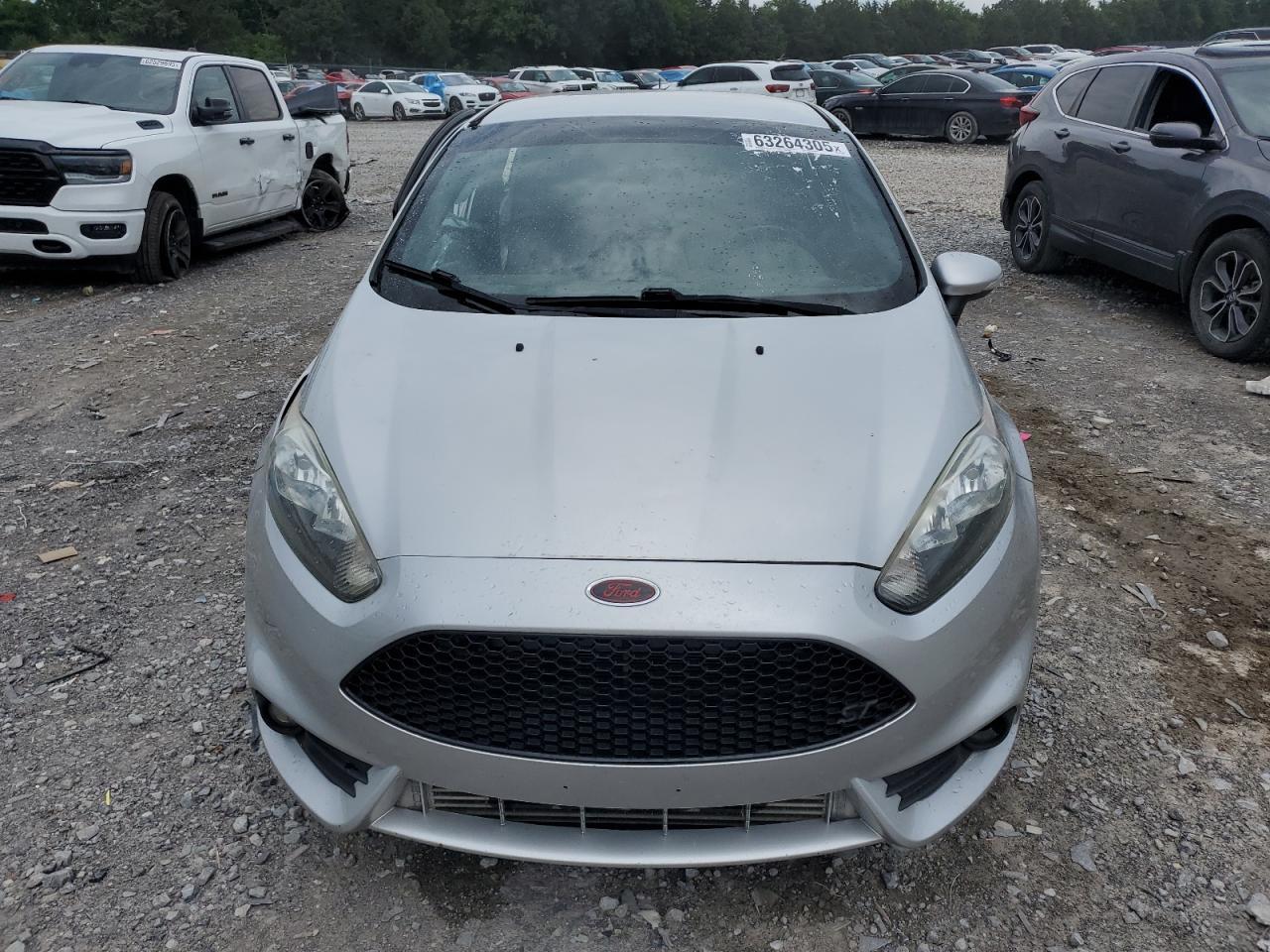 2014 FORD Fiesta