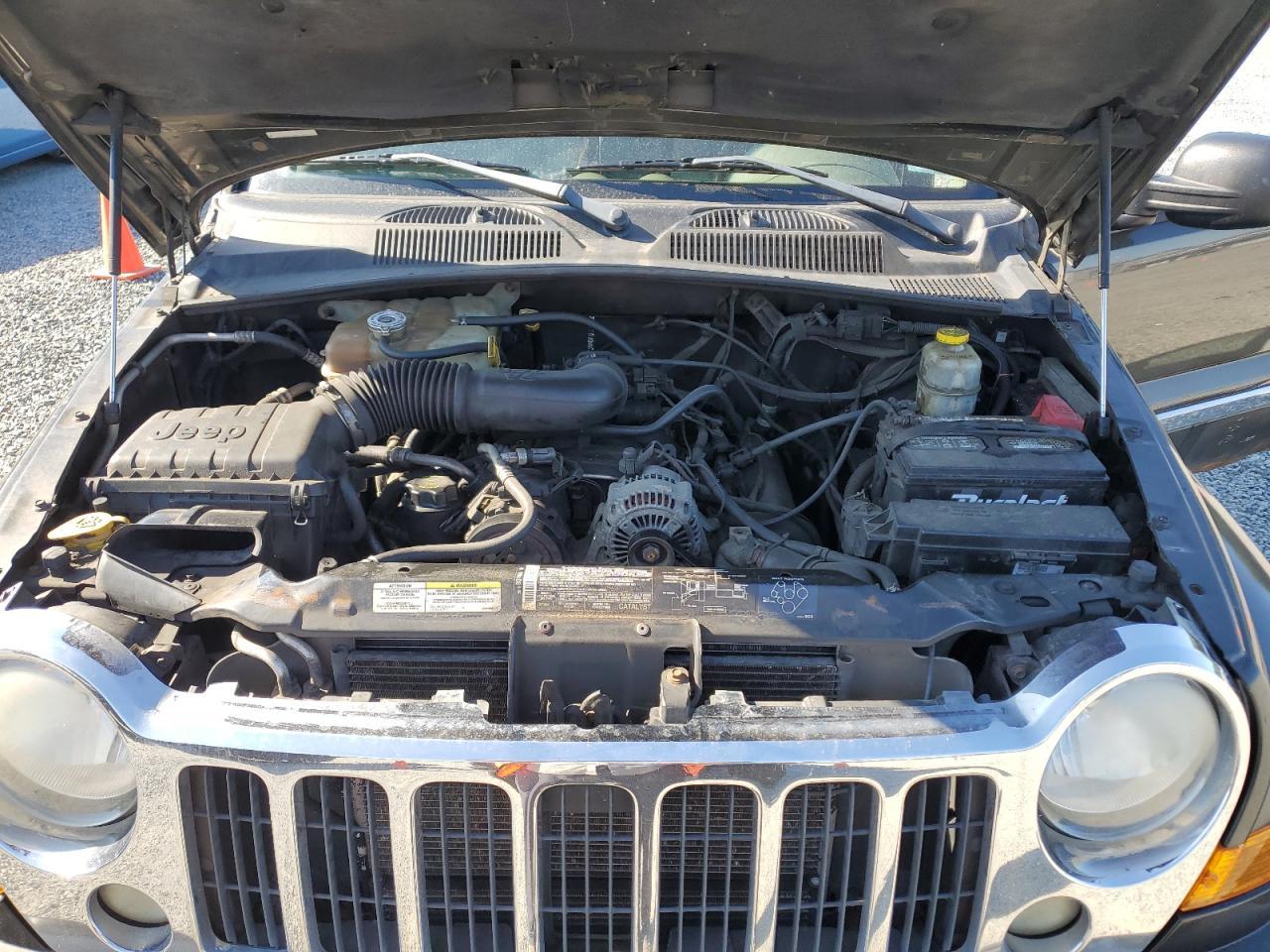 2005 JEEP Liberty
