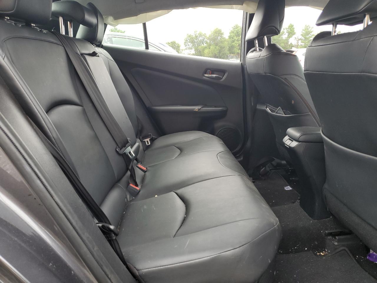 2019 TOYOTA PRIUS