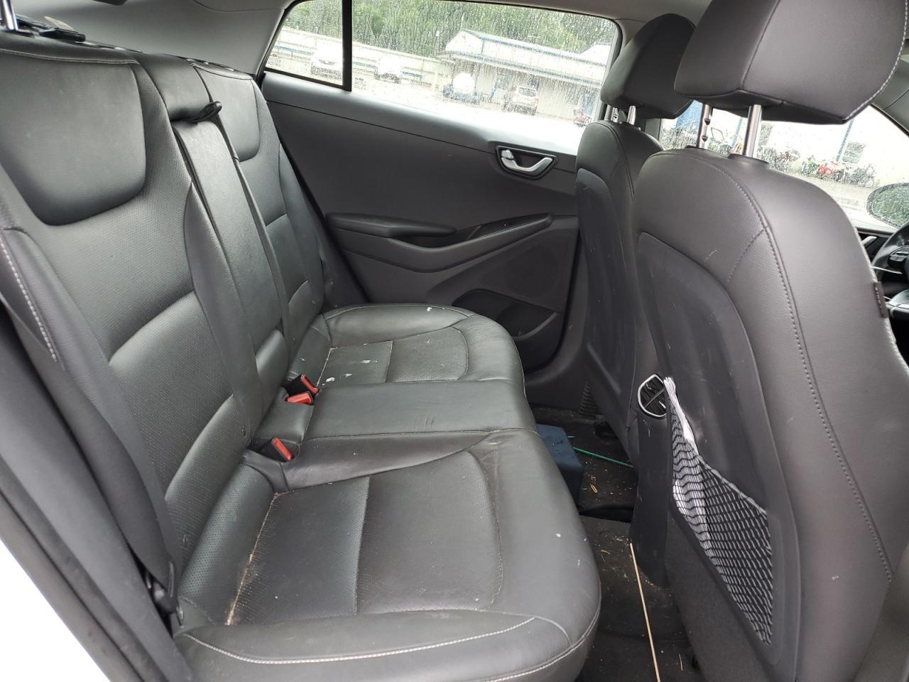 2017 HYUNDAI Ioniq