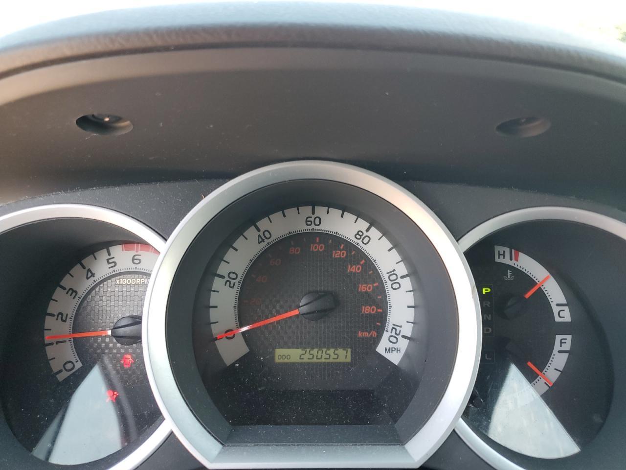 2015 TOYOTA TACOMA