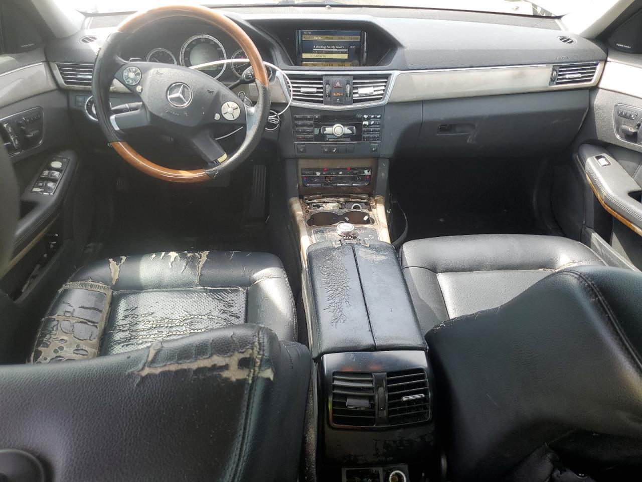 2010 MERCEDES-BENZ E-Class