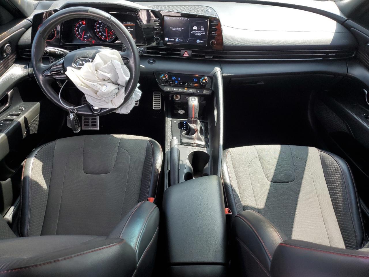 2021 HYUNDAI ELANTRA