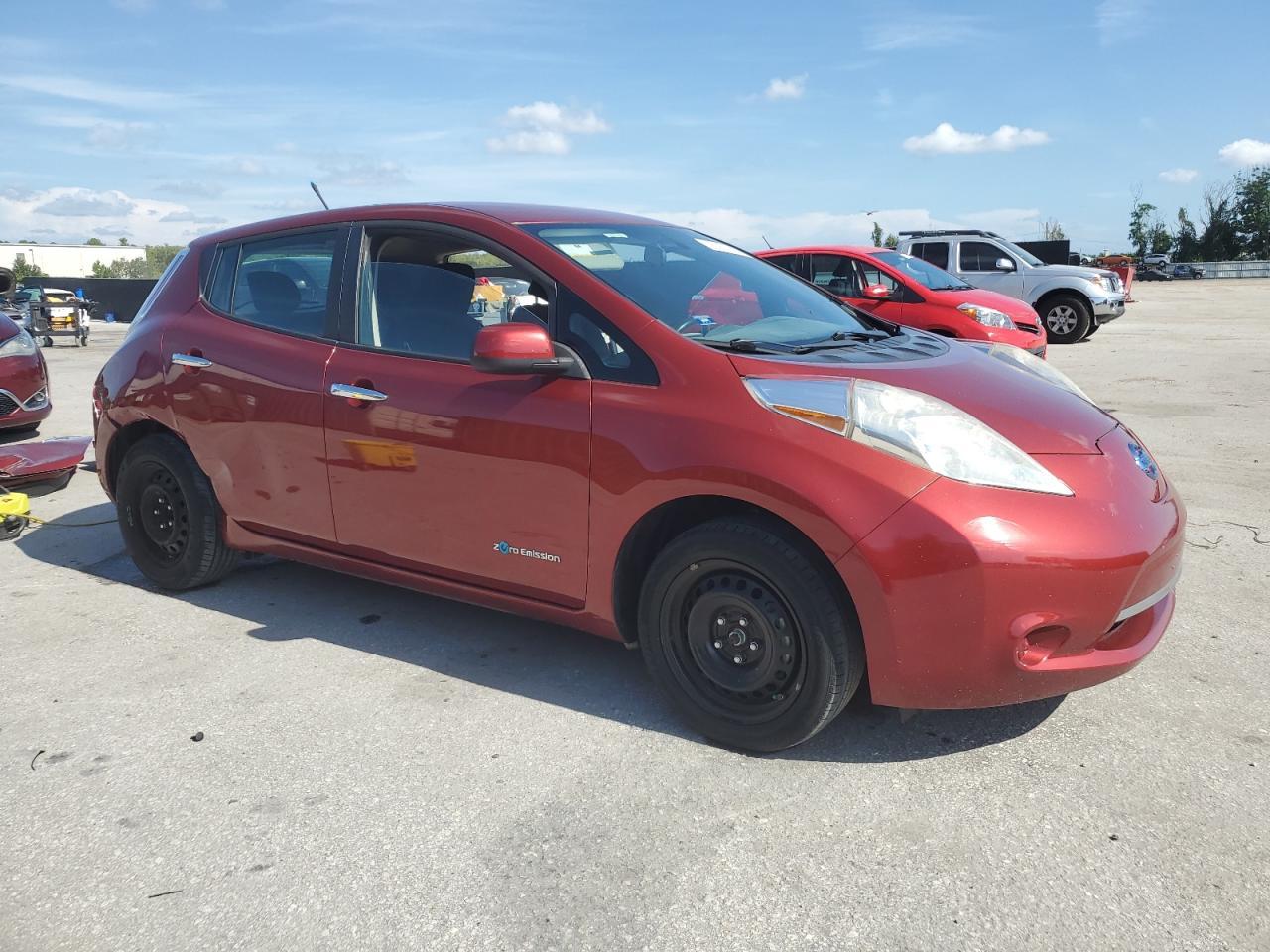 2013 NISSAN LEAF