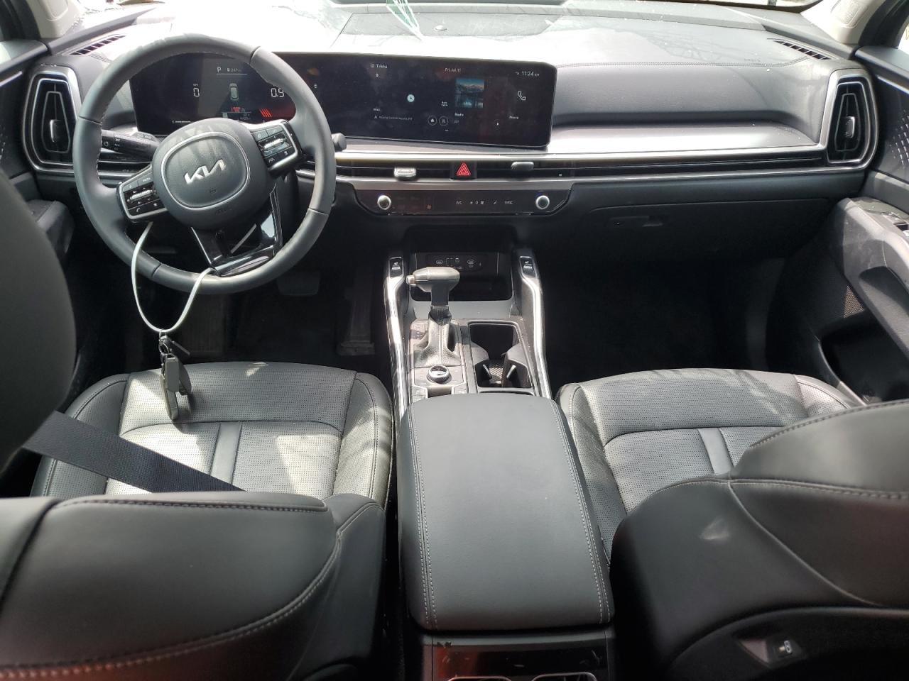 2025 KIA SORENTO