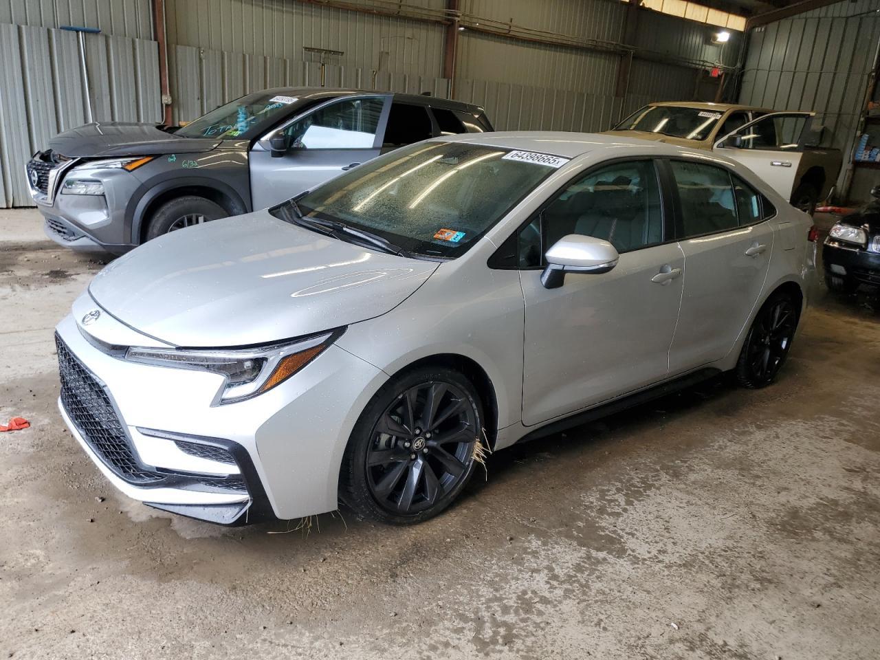 2025 TOYOTA COROLLA