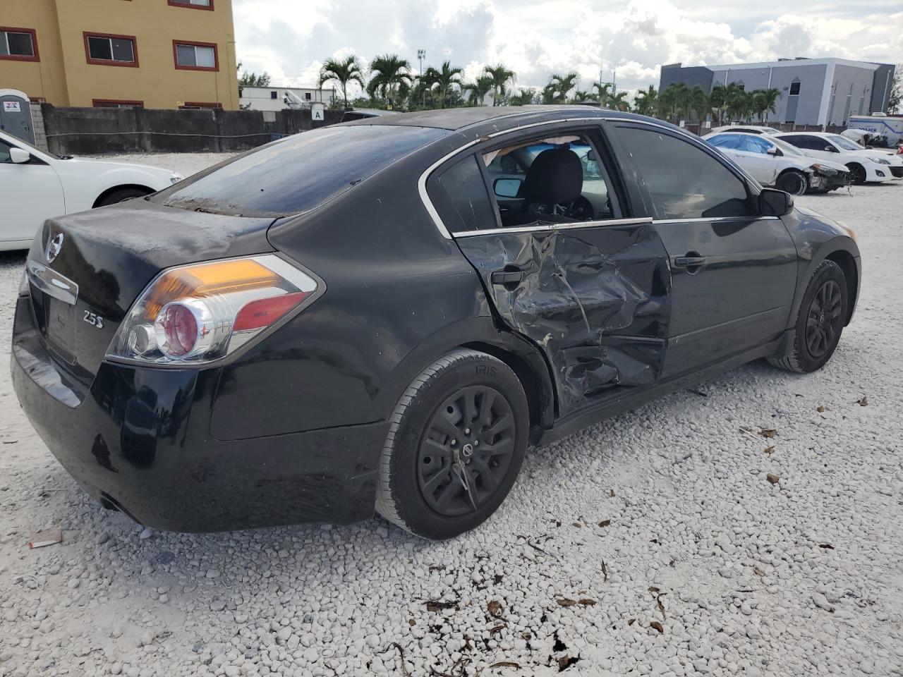2011 NISSAN ALTIMA