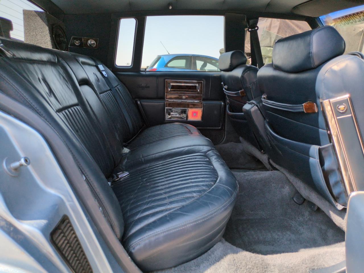 1992 CADILLAC Brougham