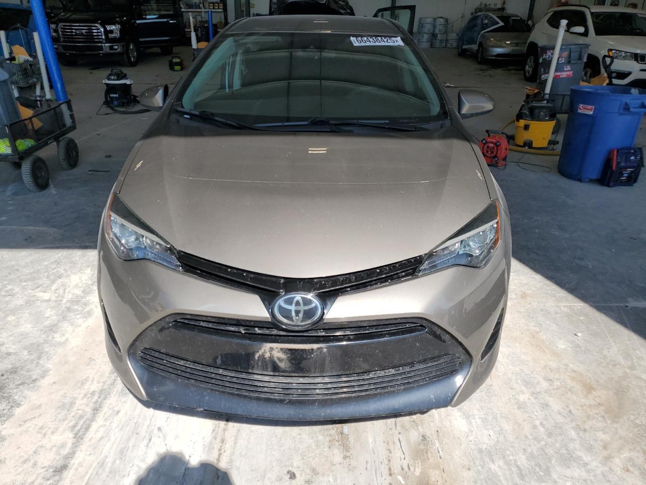 2018 TOYOTA COROLLA