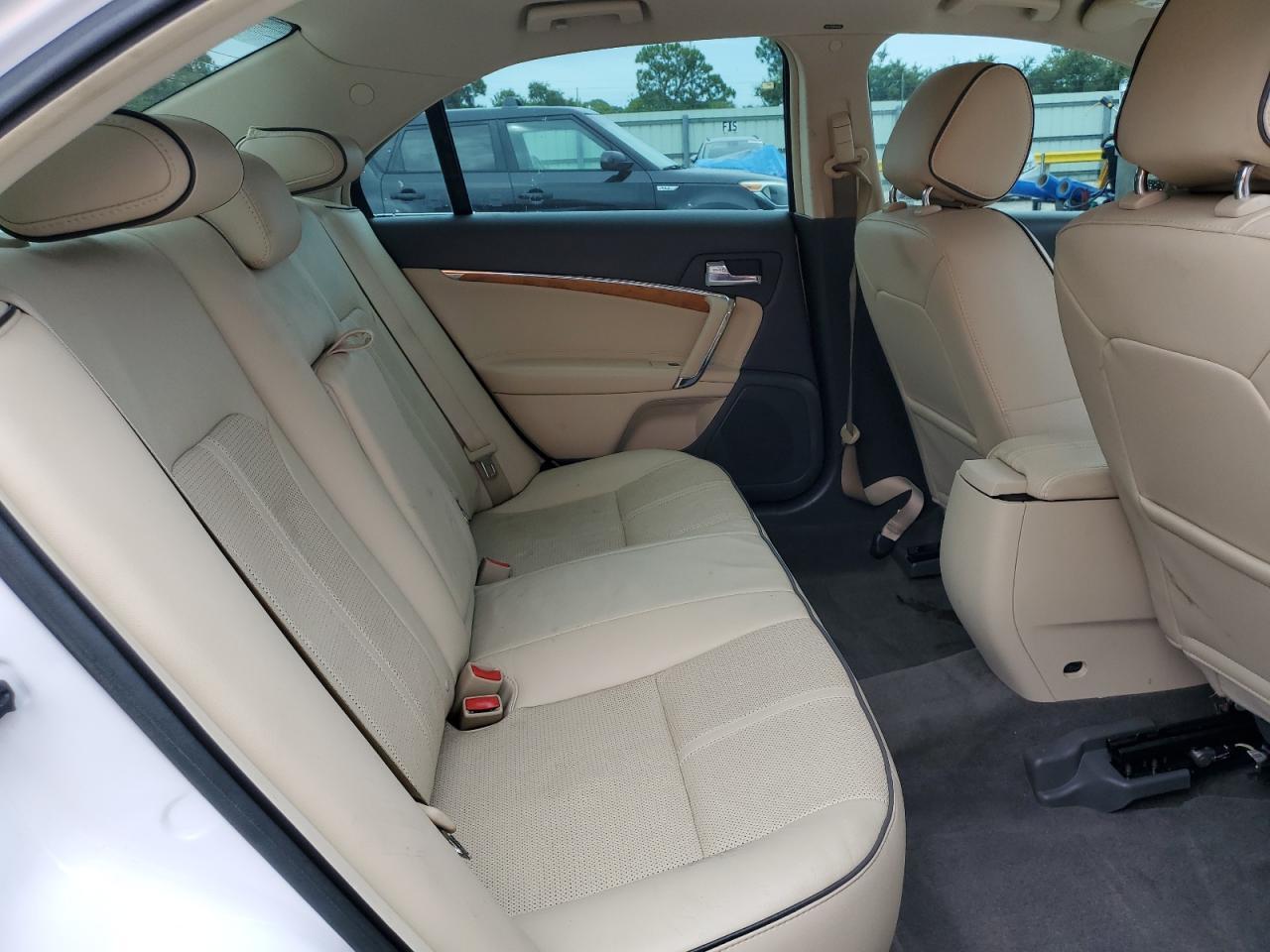 2012 LINCOLN MKZ