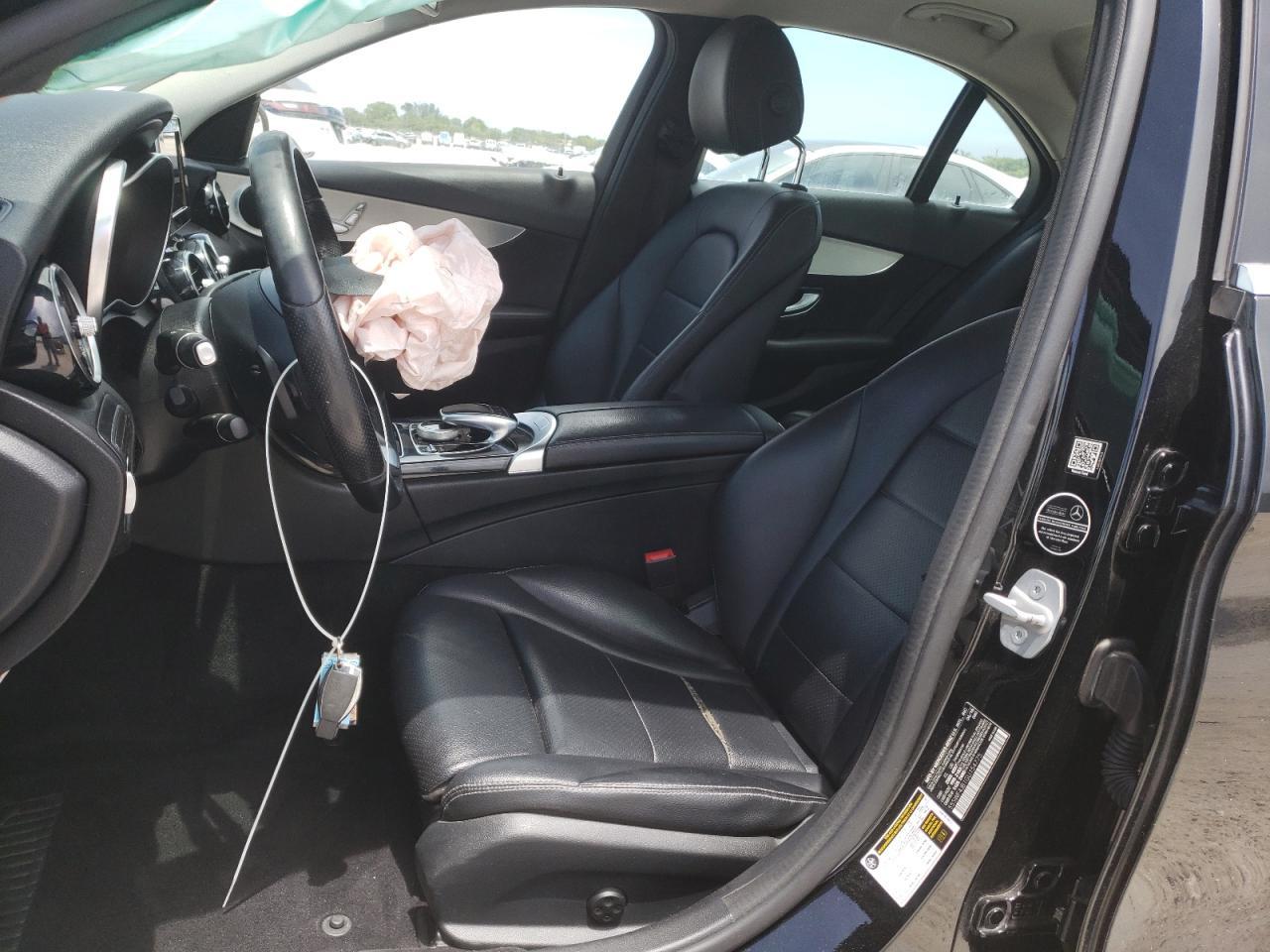 2016 MERCEDES-BENZ C-CLASS