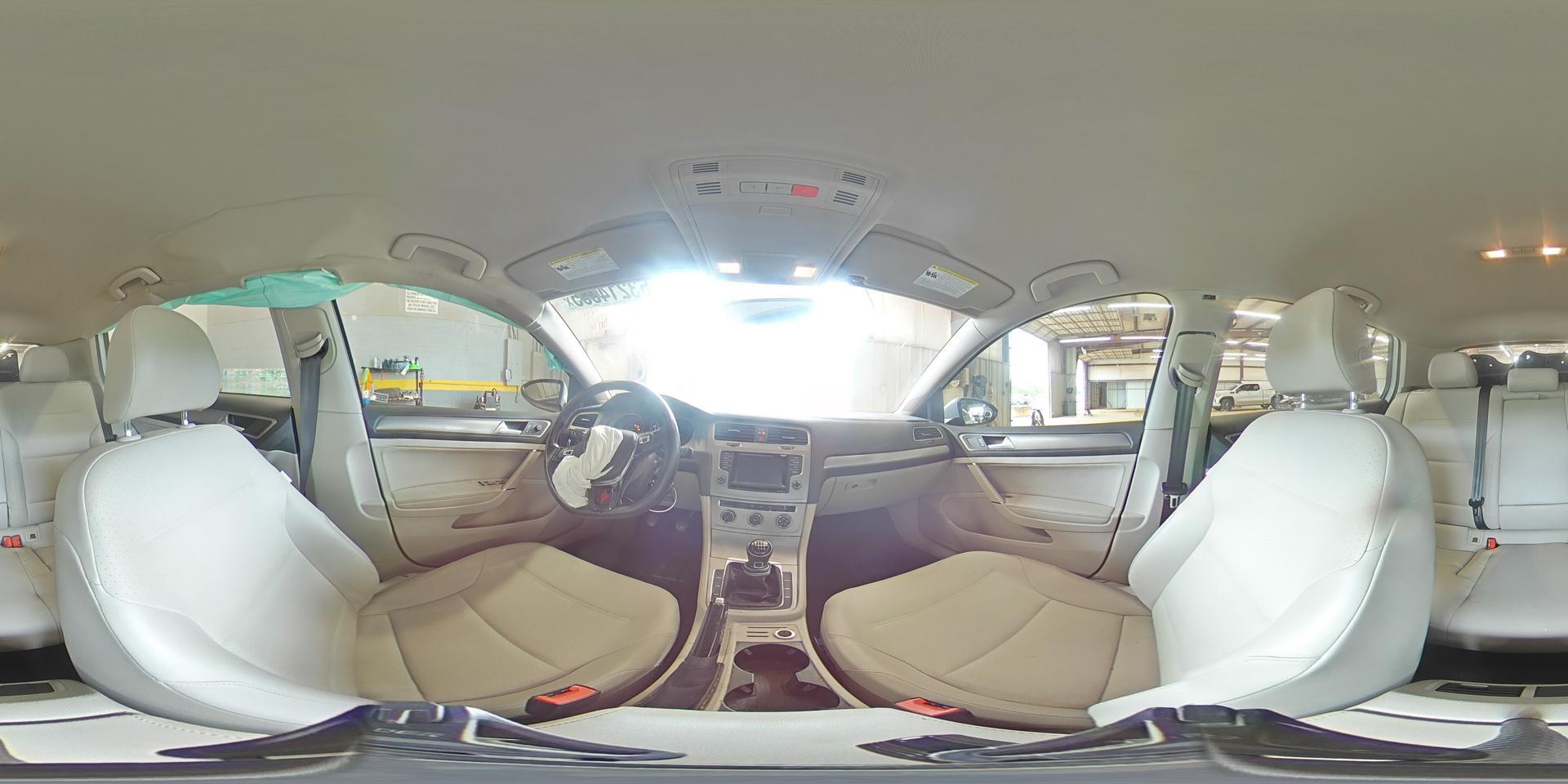 2015 VOLKSWAGEN GOLF