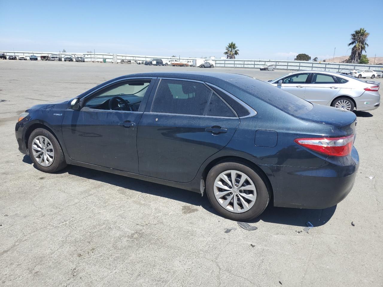 2017 TOYOTA CAMRY