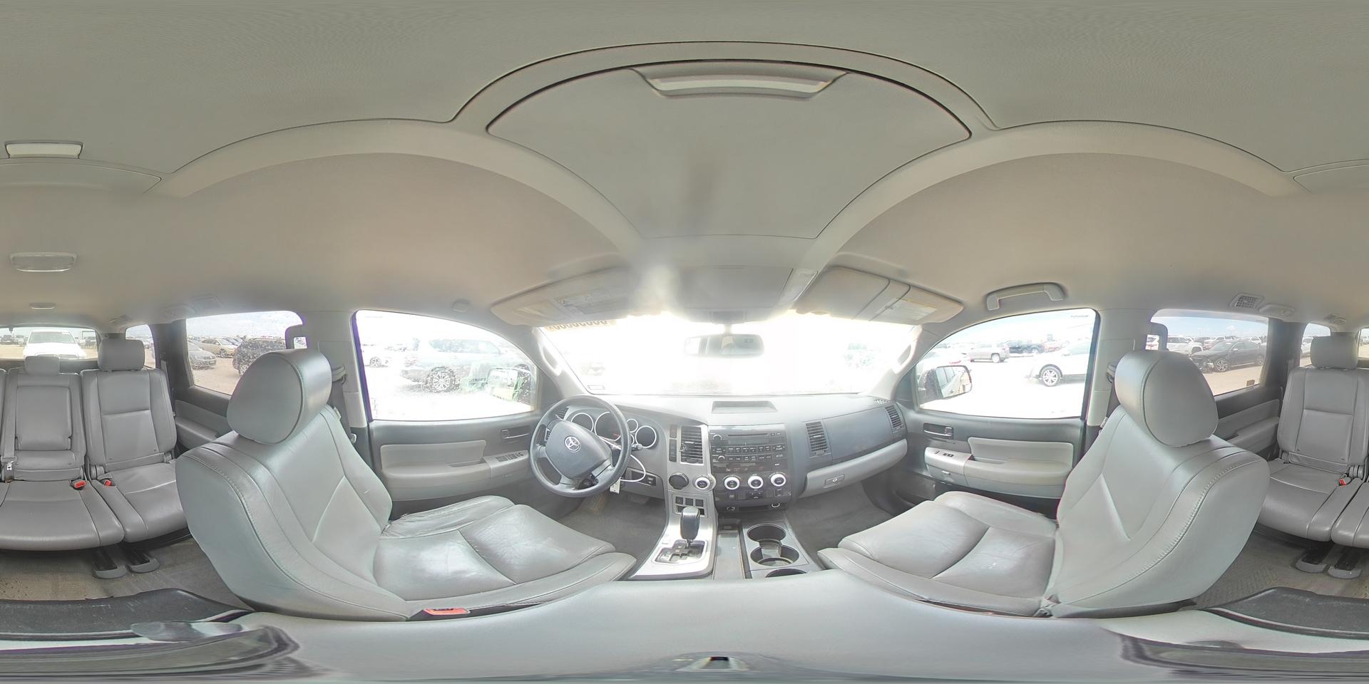 2008 TOYOTA Sequoia